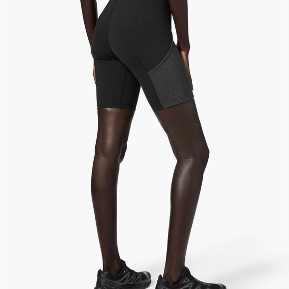 Lululemon Esker Shorts *Lululemon Lab - Picture 4 of 9